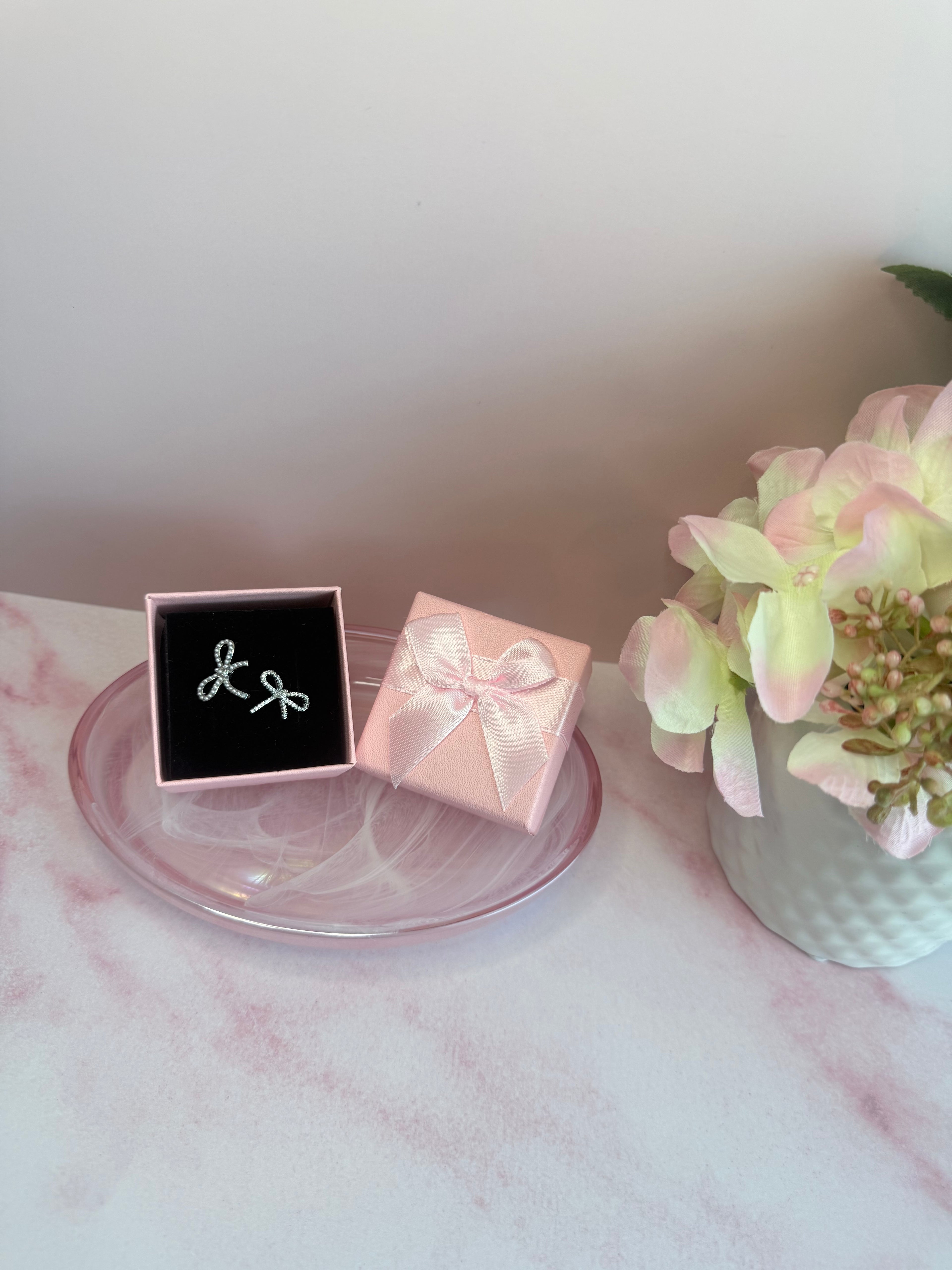 Pavé Double Bow Ring